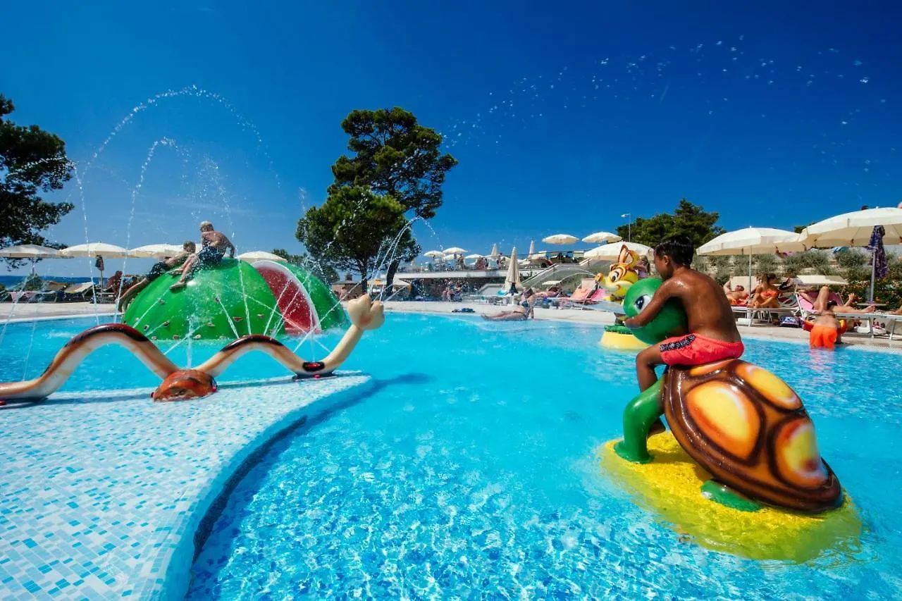 Campsite Salve Croatia Mobile Homes In Zaton Holiday Resort