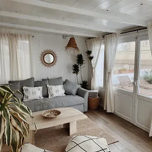 Cool Loft In The Old Town With Rooftop Terrace And Fireplace , Tarifa Spain
